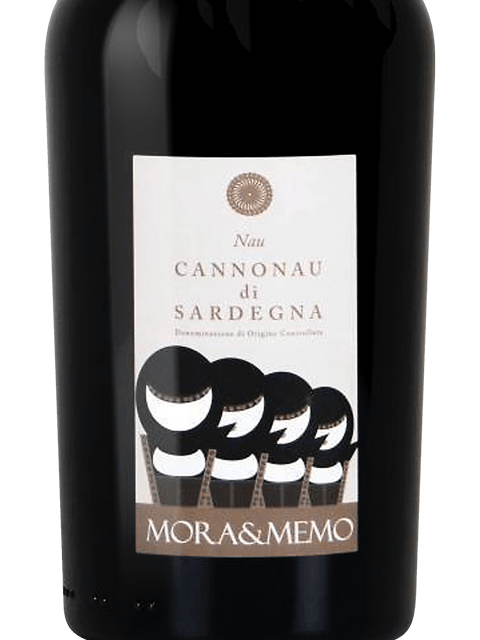 Mora & Memo, Ica, Monica di Sardegna