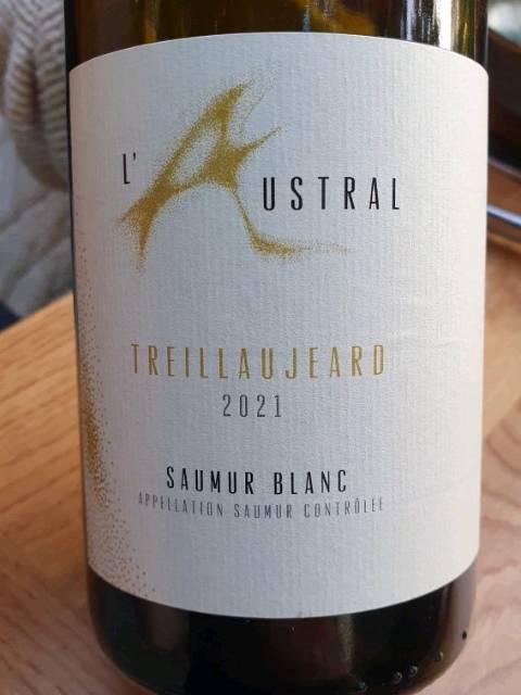 L'Austral, Saumur, Amandiers