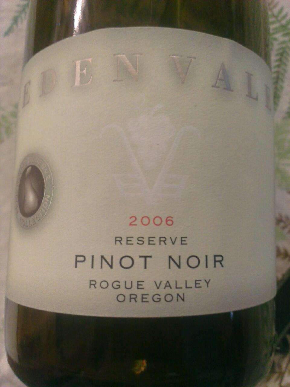 Edenvale, Pinot Noir, Rogue Valley