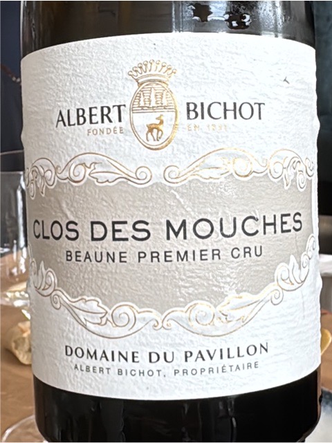 Domaine Albert Bichot (Pavillon), Beaune Premier Cru, Le Clos des Mouches